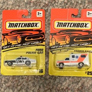 Matchbox Police Car & Ambulance Toy Set 🆕 Vintage